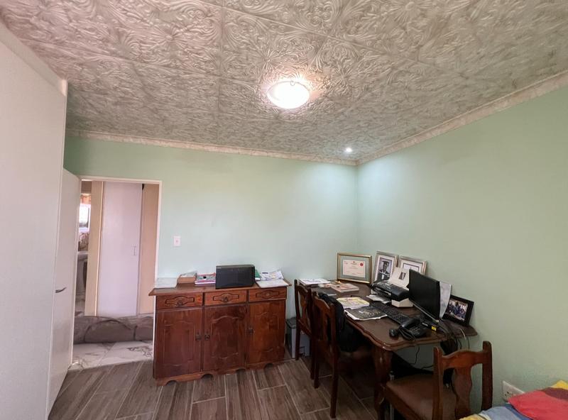 4 Bedroom Property for Sale in Kathu Northern Cape